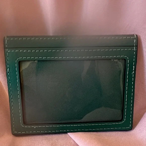 Coach Slim ID Card Case w/Quilting - Picture 2 of 3